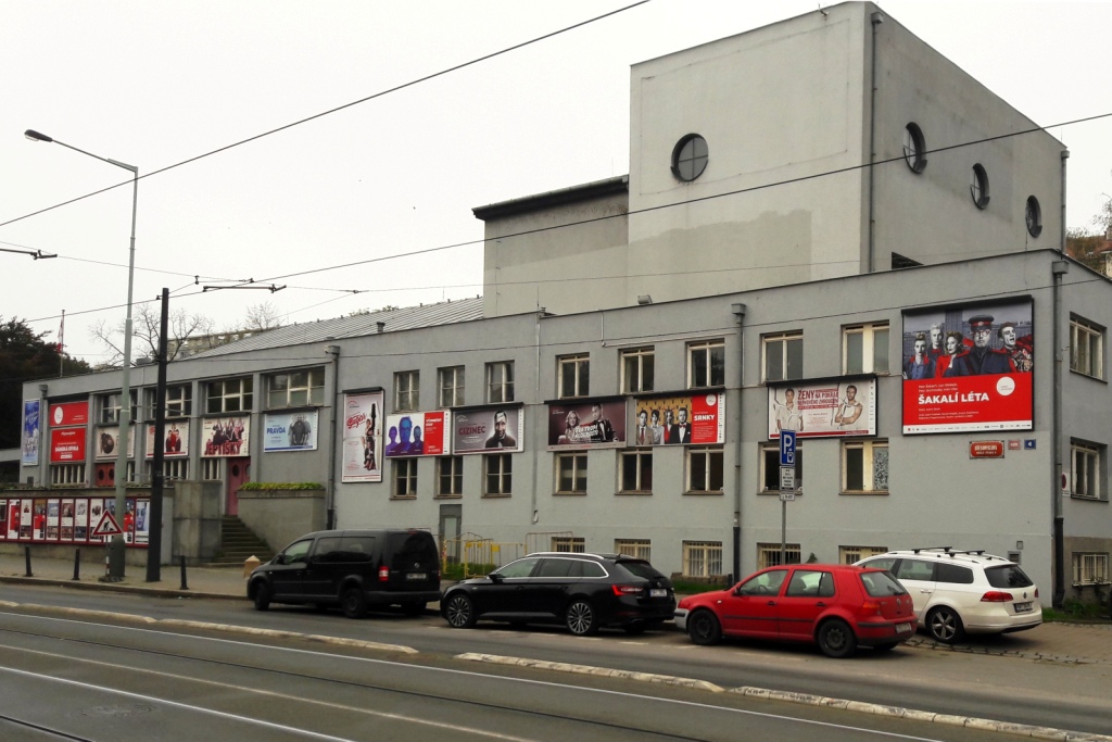 DIVADLO NA FIDLOVAČCE PRAHA-NUSLE