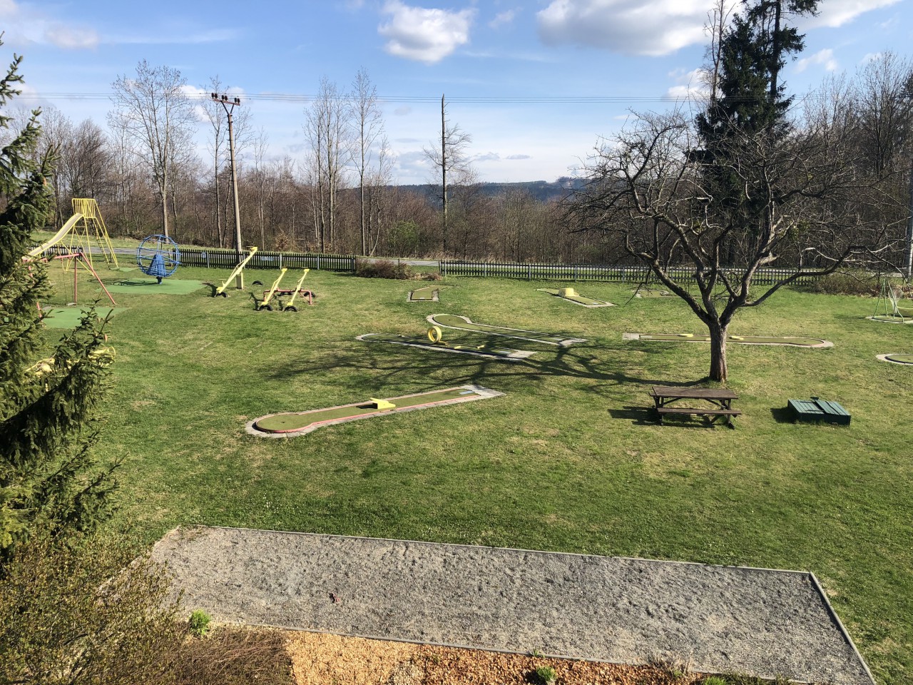 MINIGOLF NA TROJÁKU