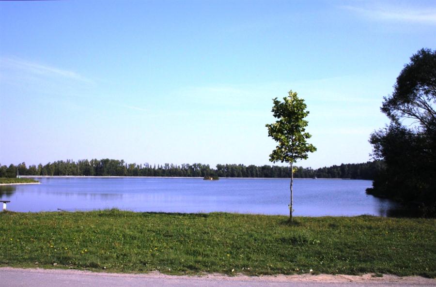 VODNÍ NÁDRŽ  BAŠKA