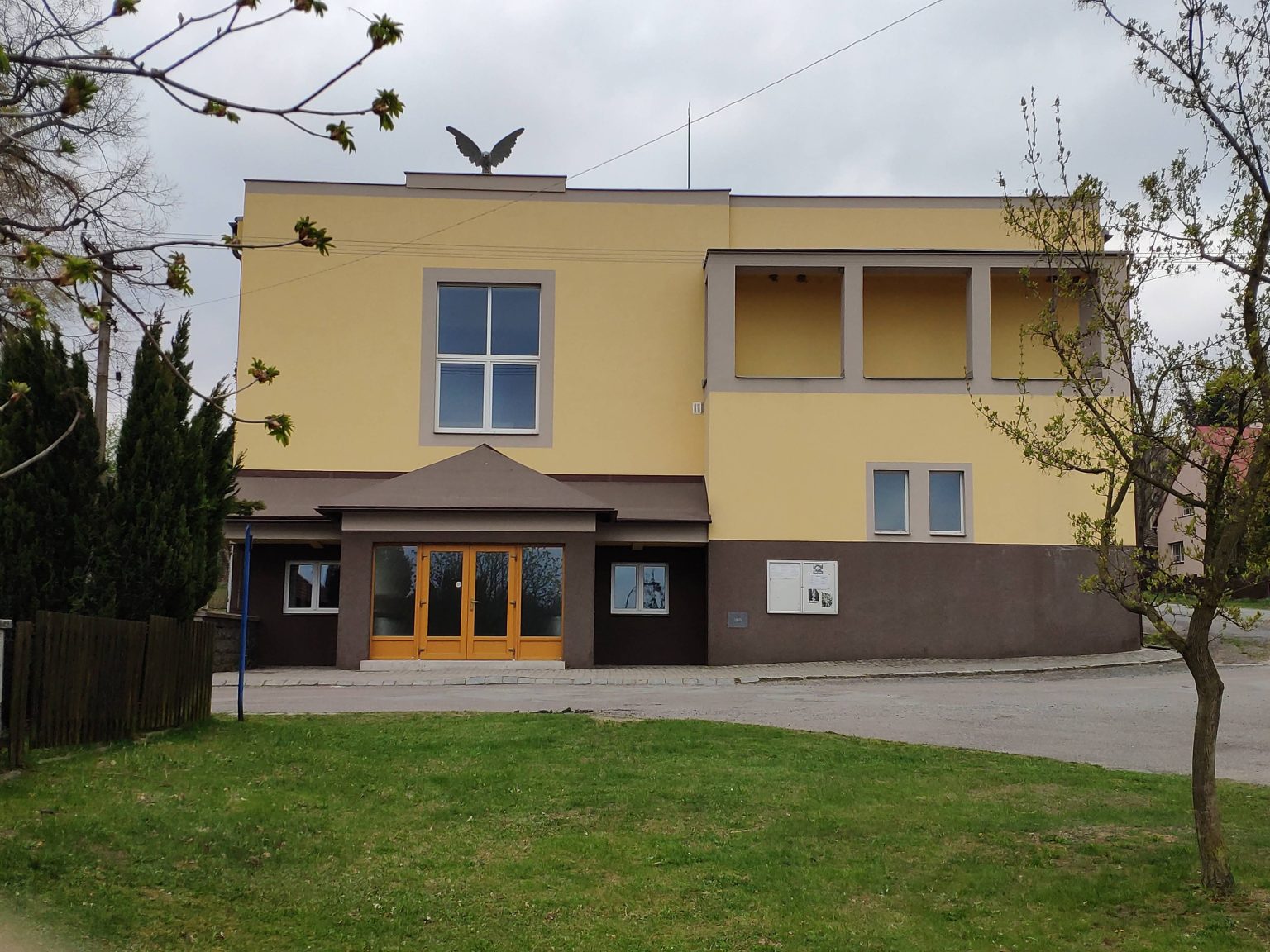 TRHOVÁ KAMENICE