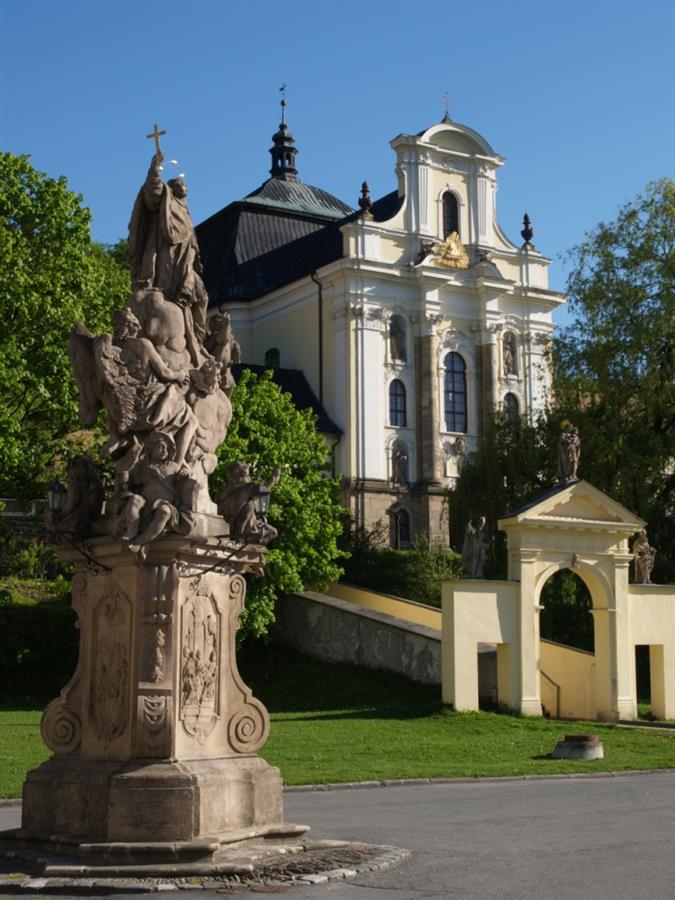 KOSTEL NEJSVĚTĚJŠÍ TROJICE FULNEK