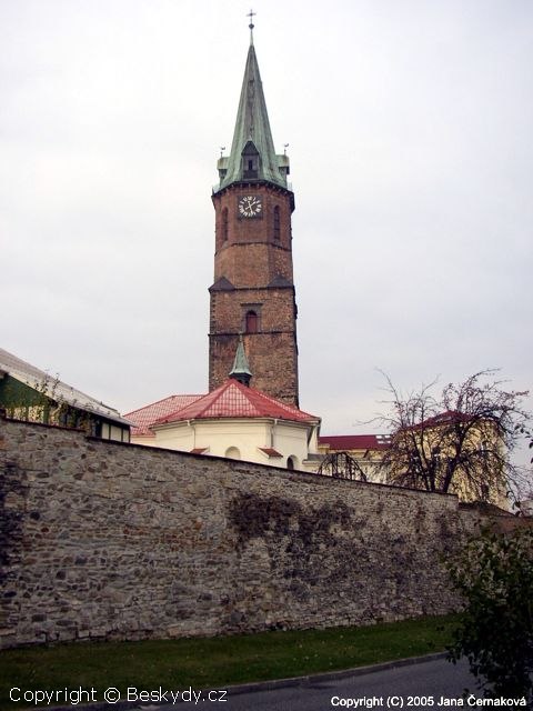 FARNÍ KOSTEL SV. JANA KŘTITELE VE FRÝDKU