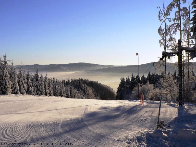 SKI AREÁL TROJÁK